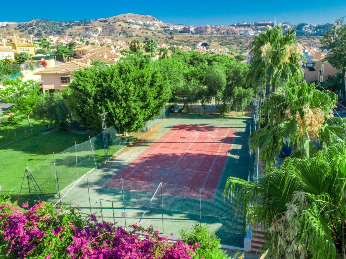 ミハス2 Habs Buena Terraza Con Bbq - Wifi, Piscinaアパートメント エクステリア 写真